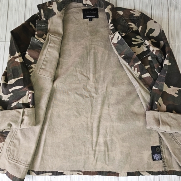 Anthropologie Sanctuary Safari Utility Jacket in Green Camo Size Small - Picture 6 of 12